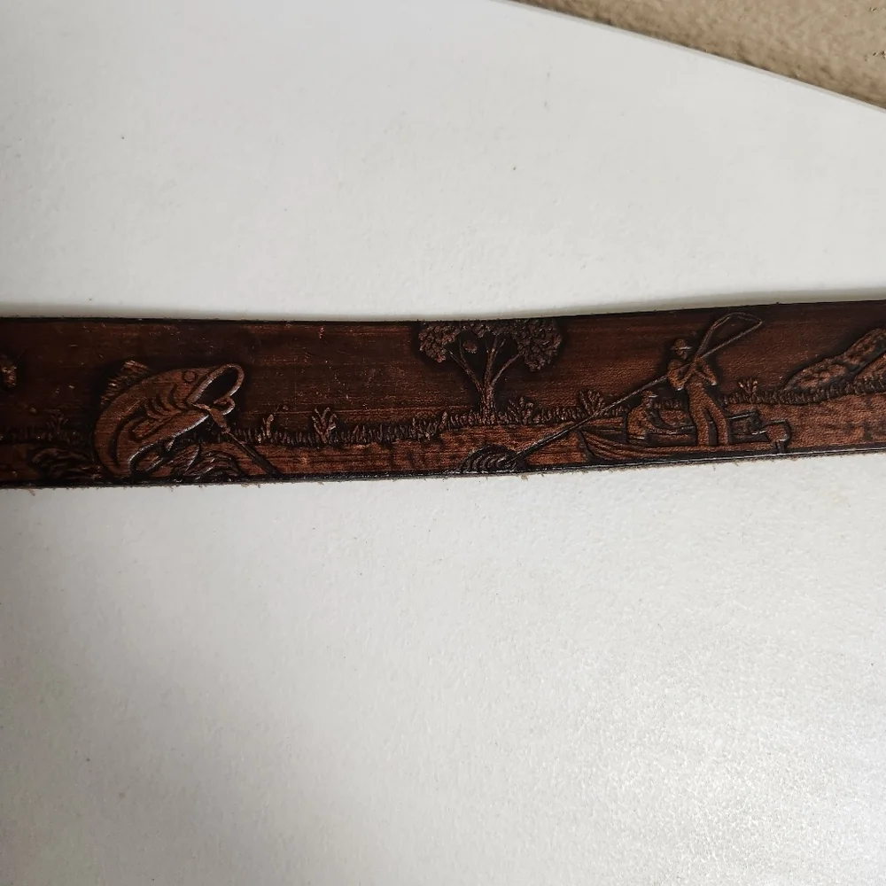 Kids |L/10-12| Brown Leather Fly Fishing Scenery Tooled Embossed Belt